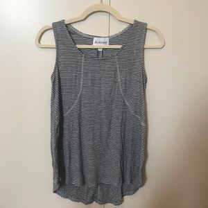 ⭐️4/$20⭐️NWT Olive+Oak Grey Tank XS